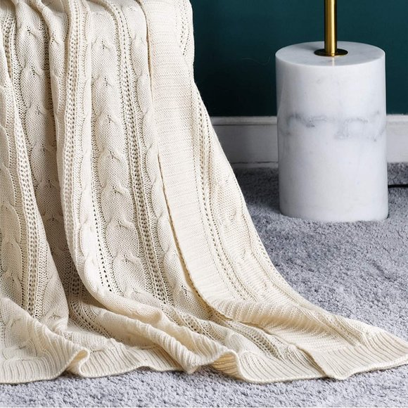 Cream White Knit Cable Knit Weave Pattern Decorative Bed Warm Accent Blanket - Picture 4 of 8
